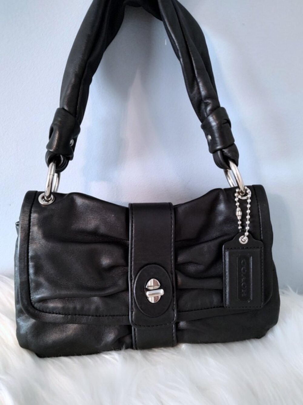 Coach Y2K Parker pleated leather baguette shoulder bag #13438 EUC